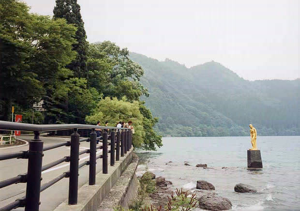 �c���
(620�~436pixel,45.7KB)