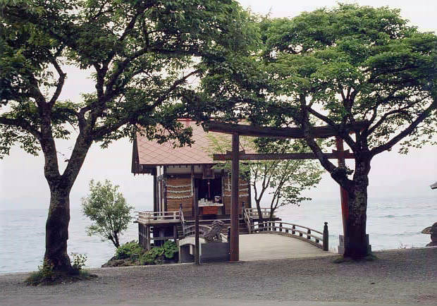 �c���
(620�~434pixel,76.0KB)