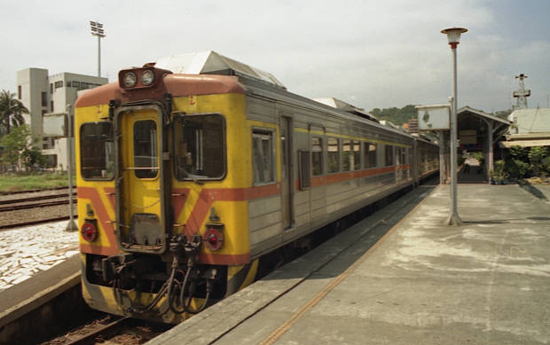 ��p�S�H�E������
(620�~389pixel,39.7KB)