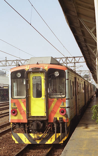 ��p�S�H�E��C�ċq
(391�~620pixel,51.2KB)