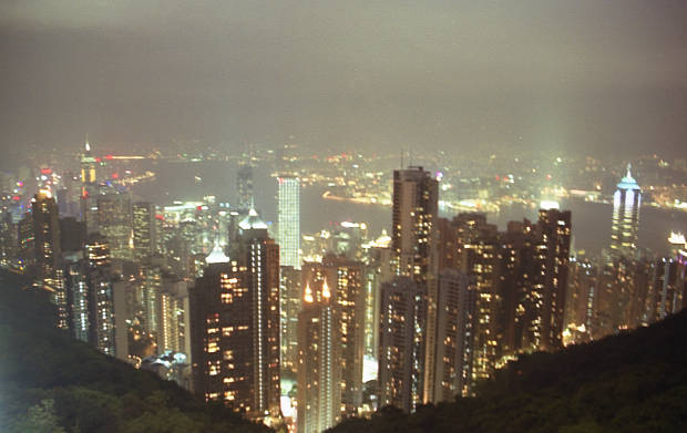 �r�N�g���A�s�[�N�E��i
(620�~391pixel,37.6KB)