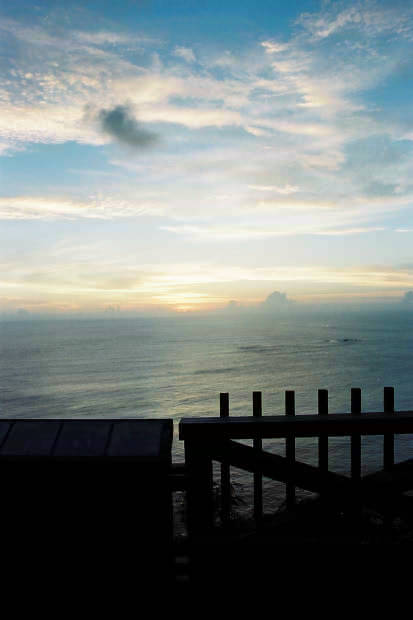 �E�F�U�[�X�e�[�V�����̗[�z
(413�~620pixel,21.3KB)