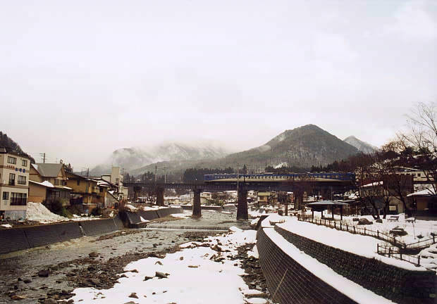 �R��
(620�~432pixel,40.5KB)