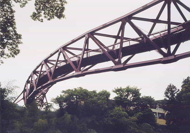 �R������E��
(620�~434pixel,52.3KB)