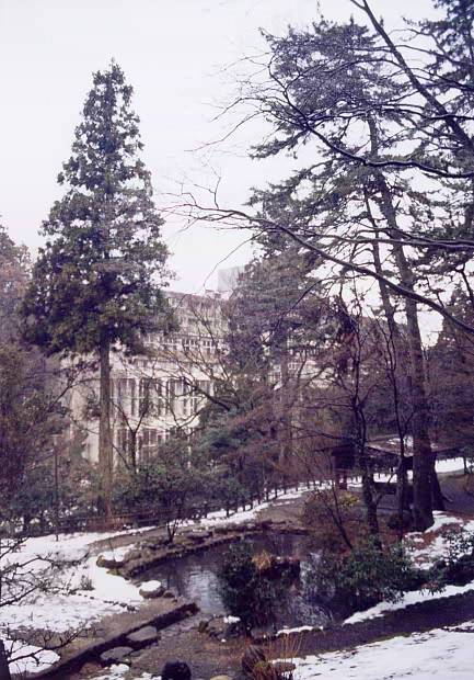 �R������E�~
(433�~620pixel,70.2KB)