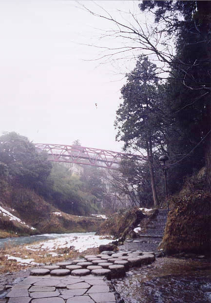 �R������E�~
(433�~620pixel,48.6KB)