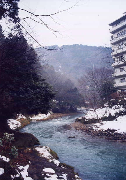 �R������E�~
(433�~620pixel,51.7KB)