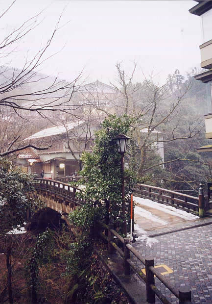 �R������E�~
(433�~620pixel,59.5KB)