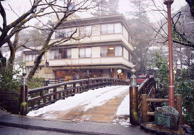 �R������E�~
(620�~433pixel,69.3KB)