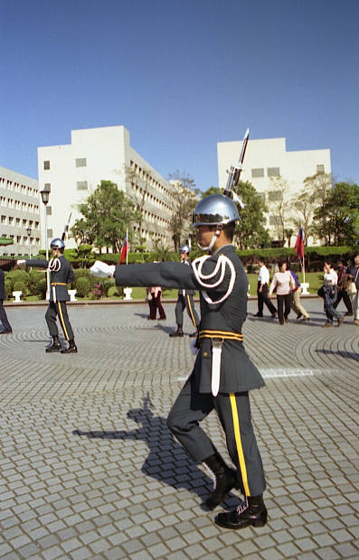 �����K
(397�~620pixel,51.4KB)