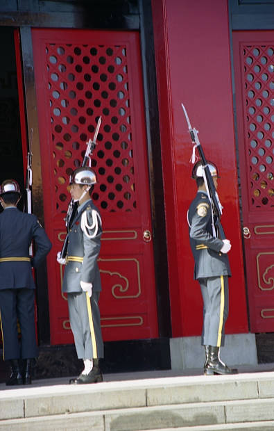 �����K
(395�~620pixel,43.9KB)