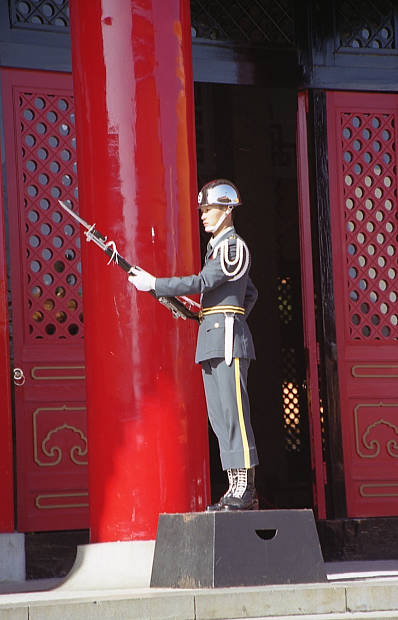 �����K
(398�~620pixel,43.4KB)