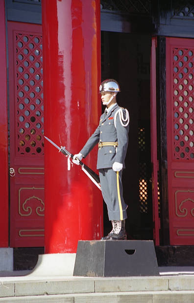 �����K
(396�~620pixel,41.7KB)