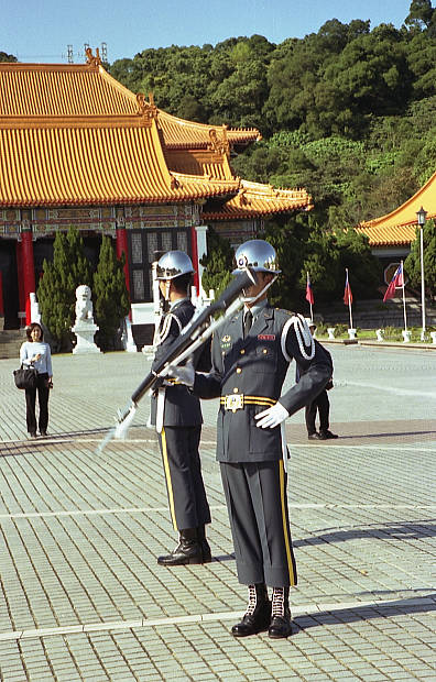 �����K
(396�~620pixel,78.8KB)