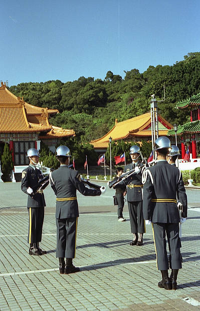 �����K
(399�~620pixel,63.8KB)