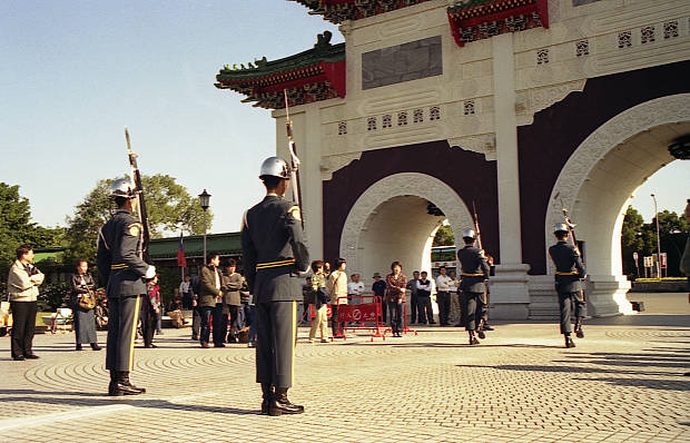 �����K
(620�~398pixel,61.1KB)