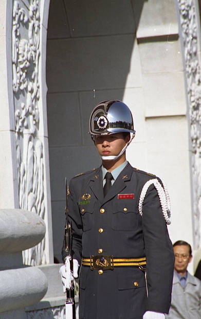 �����K
(391�~620pixel,36.3KB)